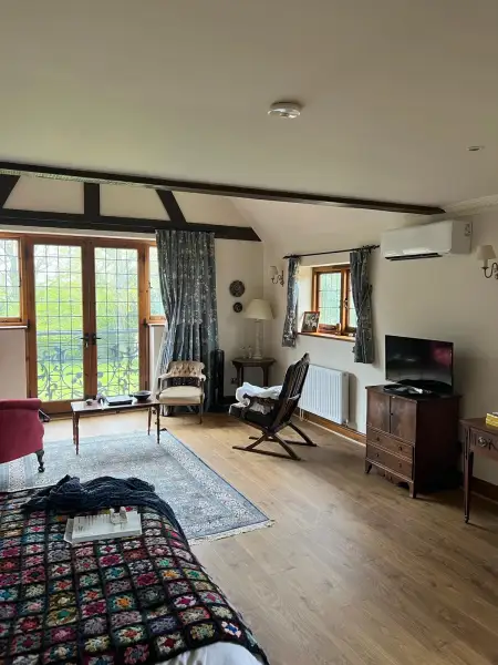 Swipe To View More Images